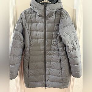 The North Face Women's Heather Gray Puffer Jacket